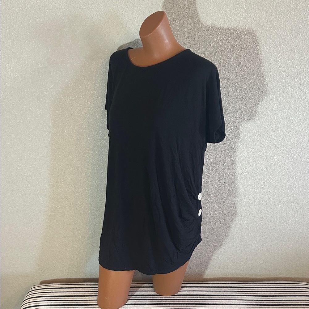 Chic Black Short Sleeve Women's Top with Button Accents